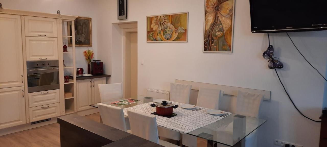 شقة Vysoké Tatry  في Apartman Ostry Vrsok V Starom Smokovci المظهر الخارجي الصورة