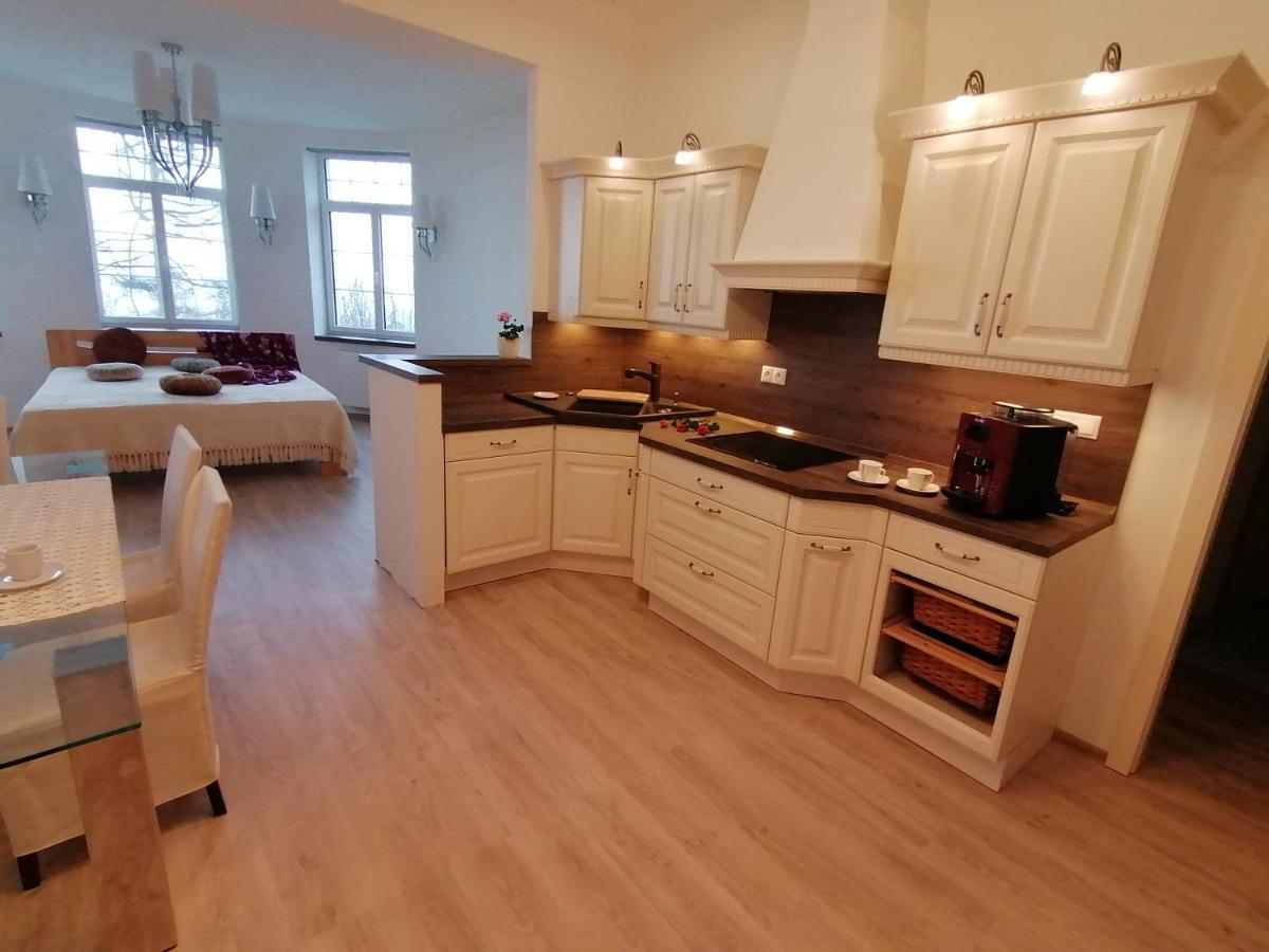 شقة Vysoké Tatry  في Apartman Ostry Vrsok V Starom Smokovci المظهر الخارجي الصورة
